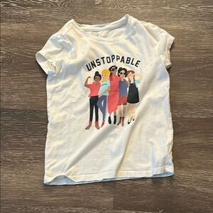 GAP White Short Sleeve Tee with Graphic Design